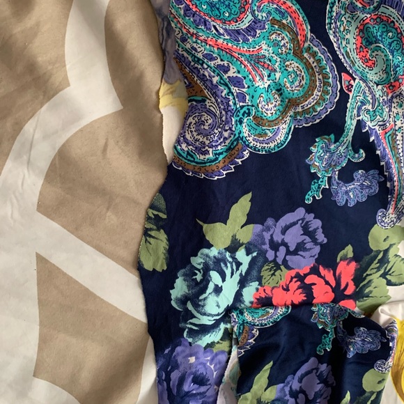 Pants - Picture 7 of 10